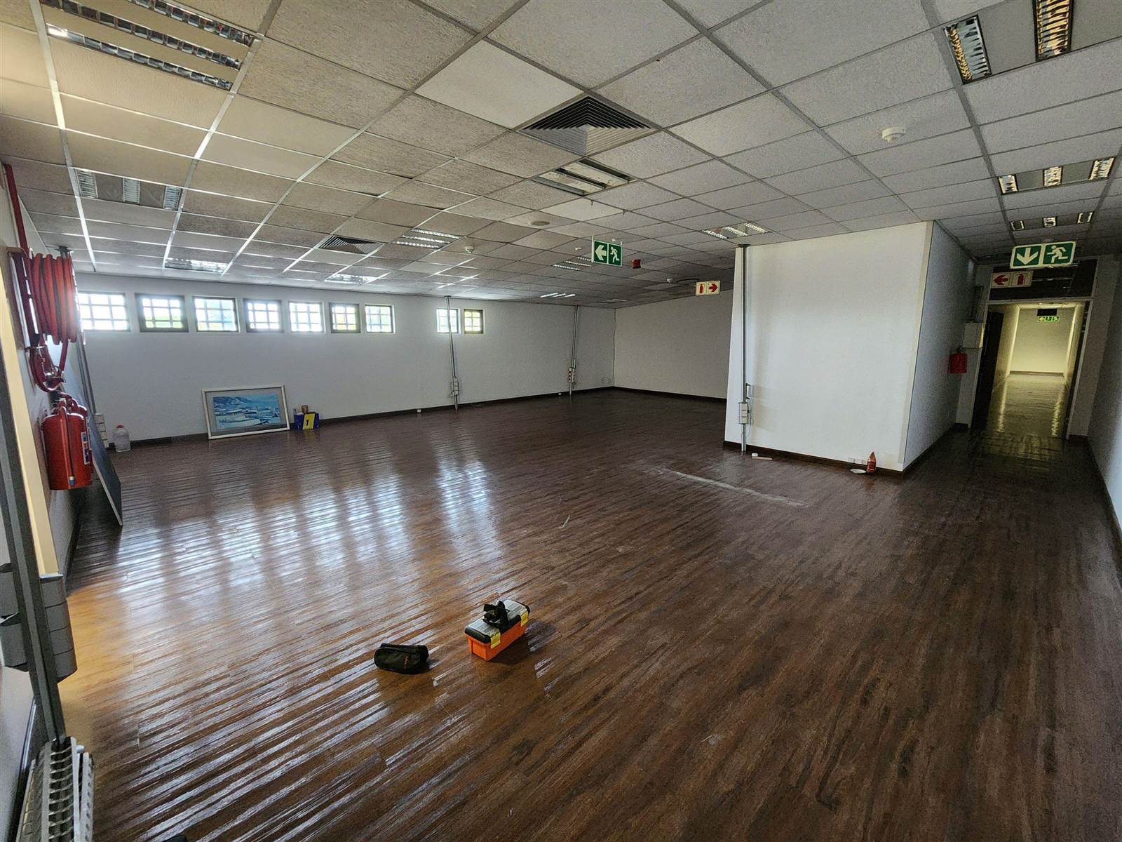 500  m² Commercial space in Triangle Farm photo number 5