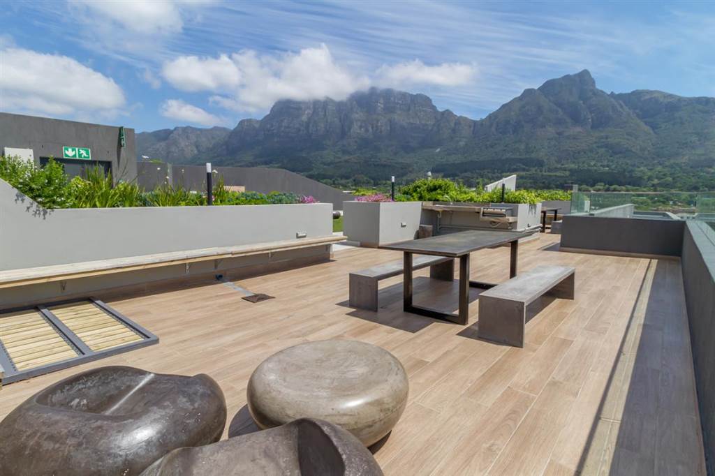 1 Bed Apartment in Newlands photo number 22