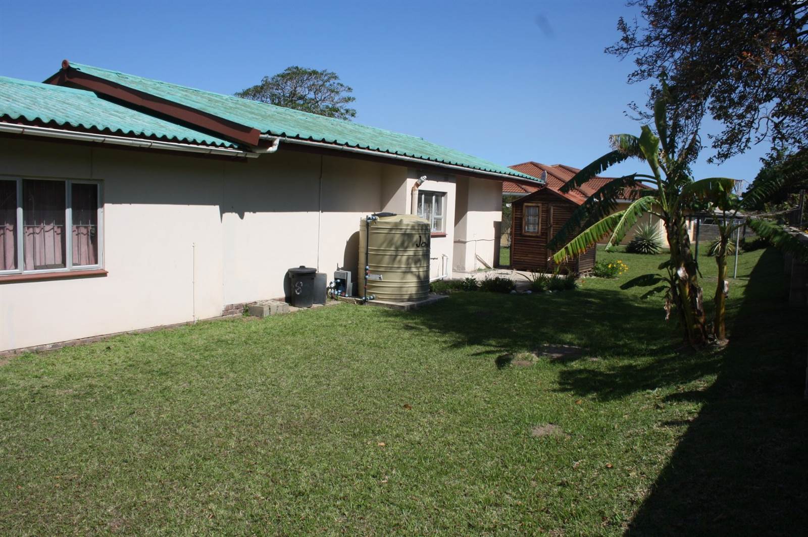 3 Bed Townhouse in Mtwalume photo number 4