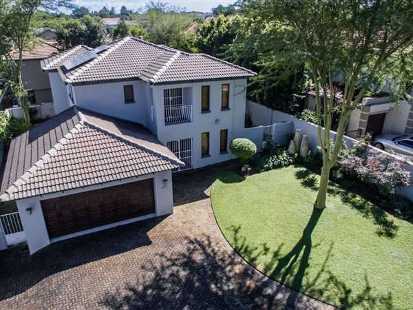 3 Bedroom House 3 Bedroom House