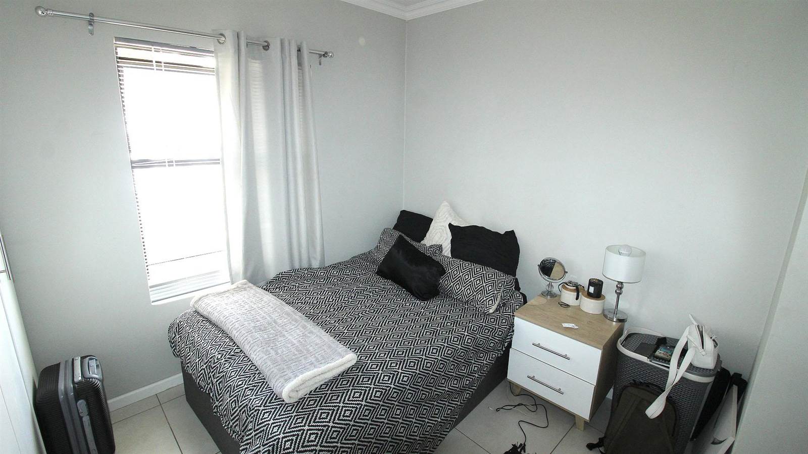 2 Bed Apartment in Silver Oaks photo number 7