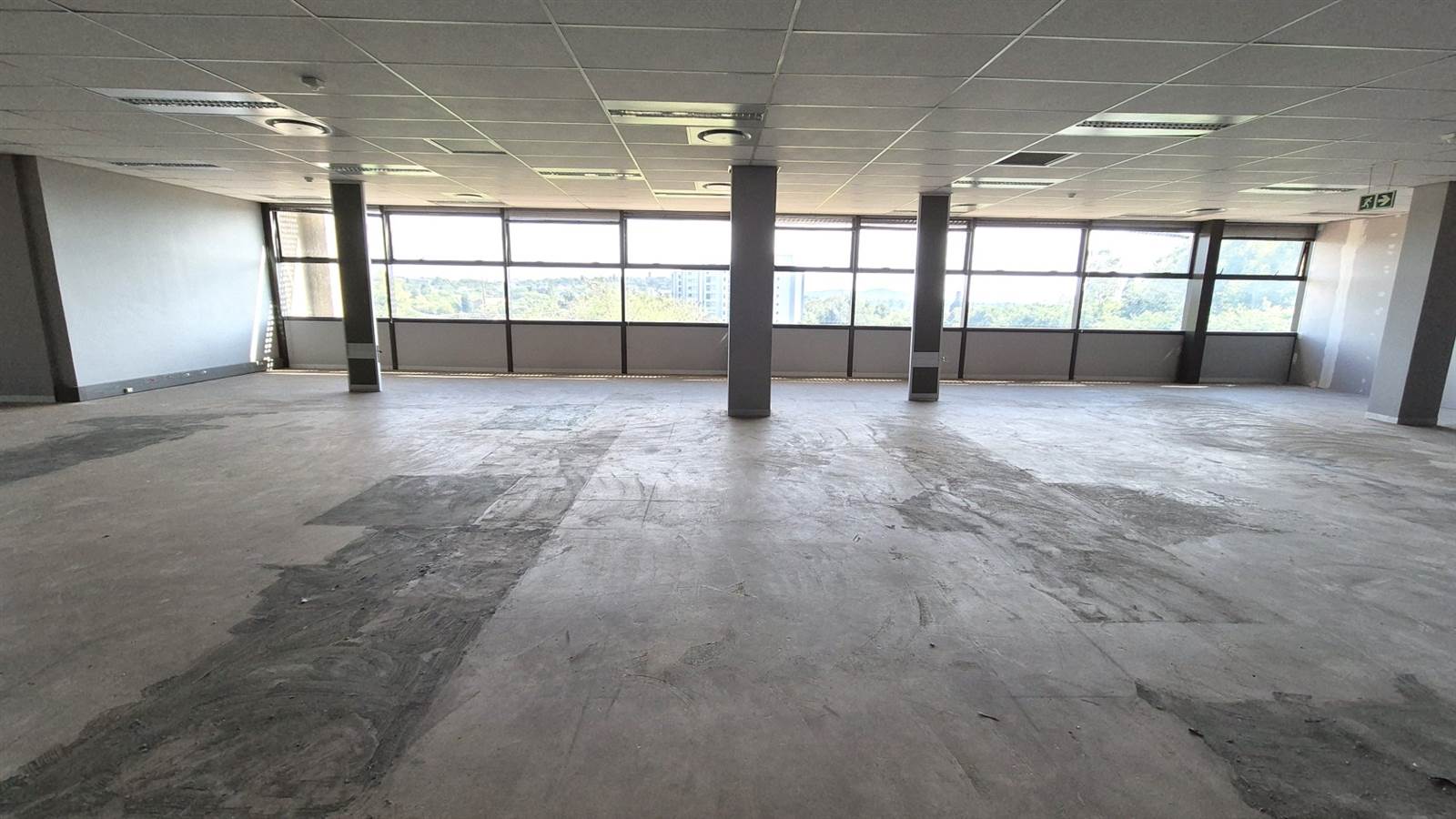 380  m² Office Space in Ashlea Gardens photo number 2