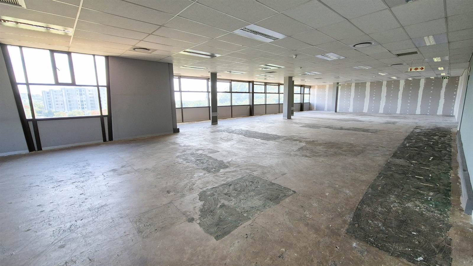 380  m² Office Space in Ashlea Gardens photo number 12