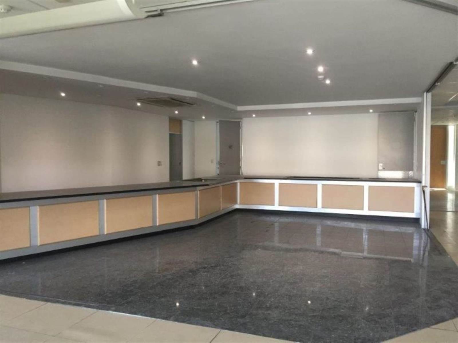 7934  m² Commercial space in Parktown photo number 11