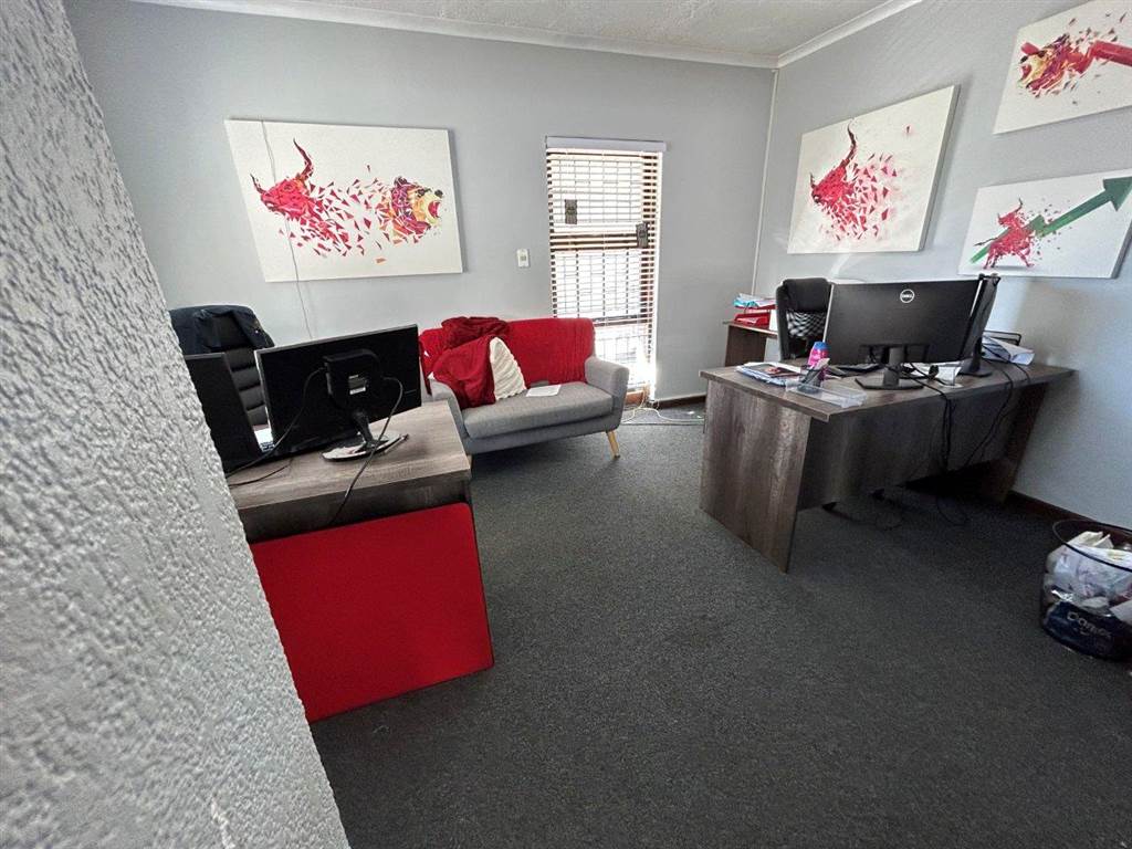 388  m² Commercial space in Jeffreys Bay photo number 4
