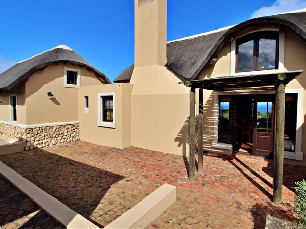 3 Bedroom House 3 Bedroom House