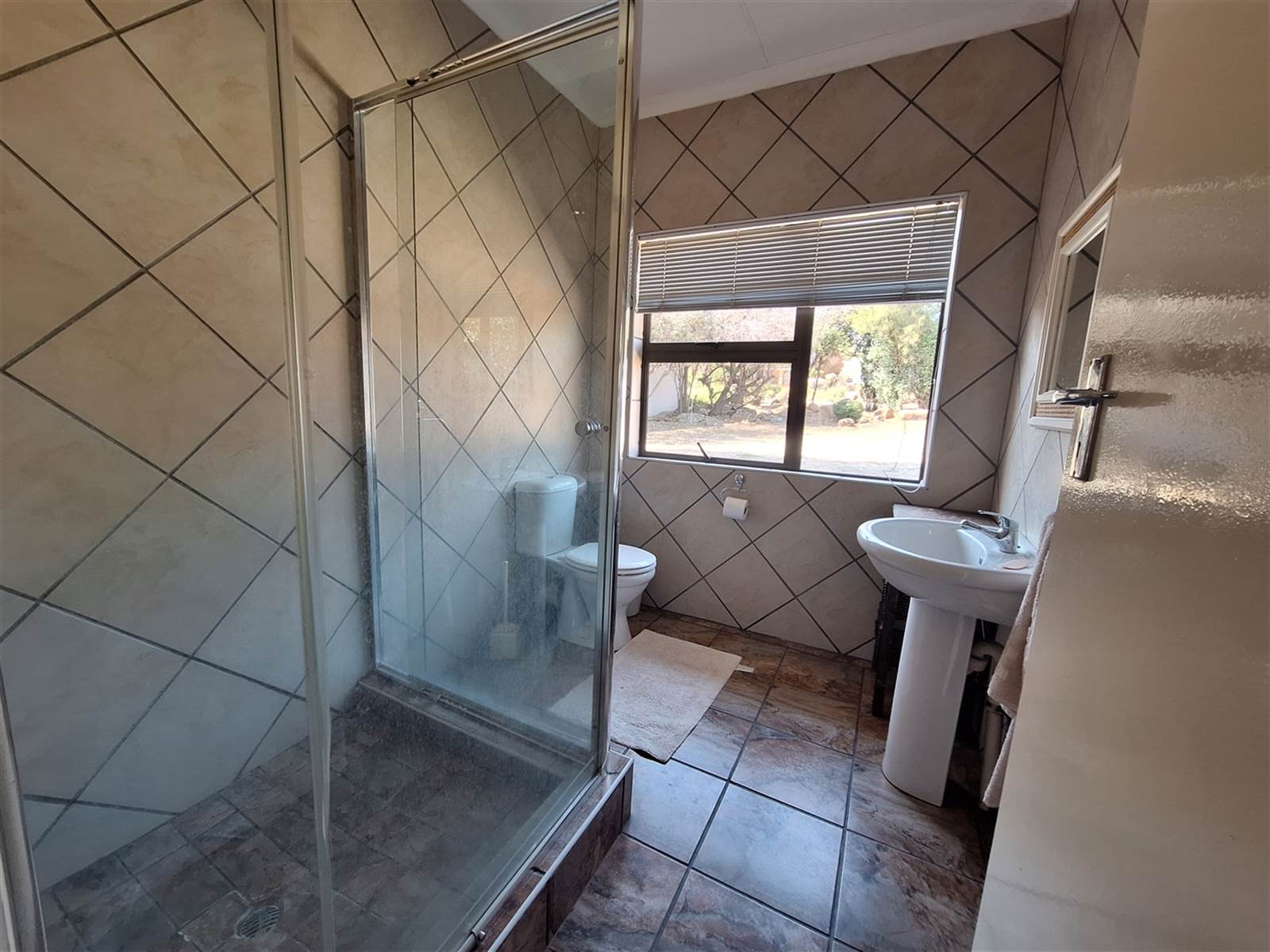 3 Bed House in Vaal Dam photo number 11
