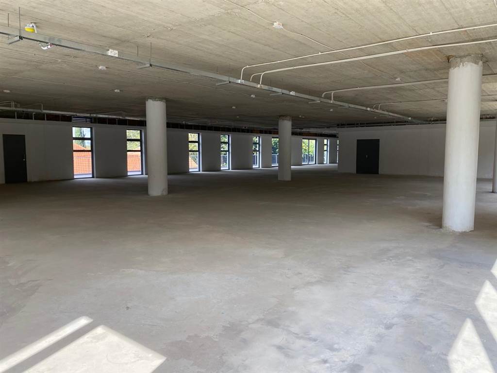 3515  m² Commercial space in Rosebank photo number 13