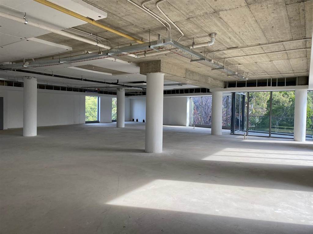 3515  m² Commercial space in Rosebank photo number 17