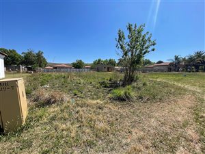 1000 m² Land available in Amajuba Park