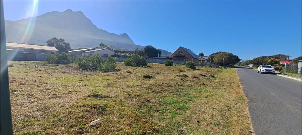 1190 m² Land available in Kleinmond photo number 9