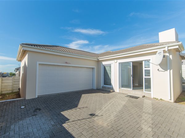 3 Bedroom House 3 Bedroom House
