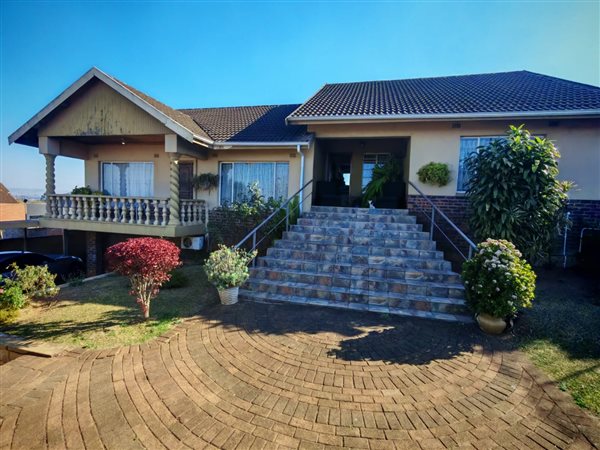 3 Bedroom House 3 Bedroom House