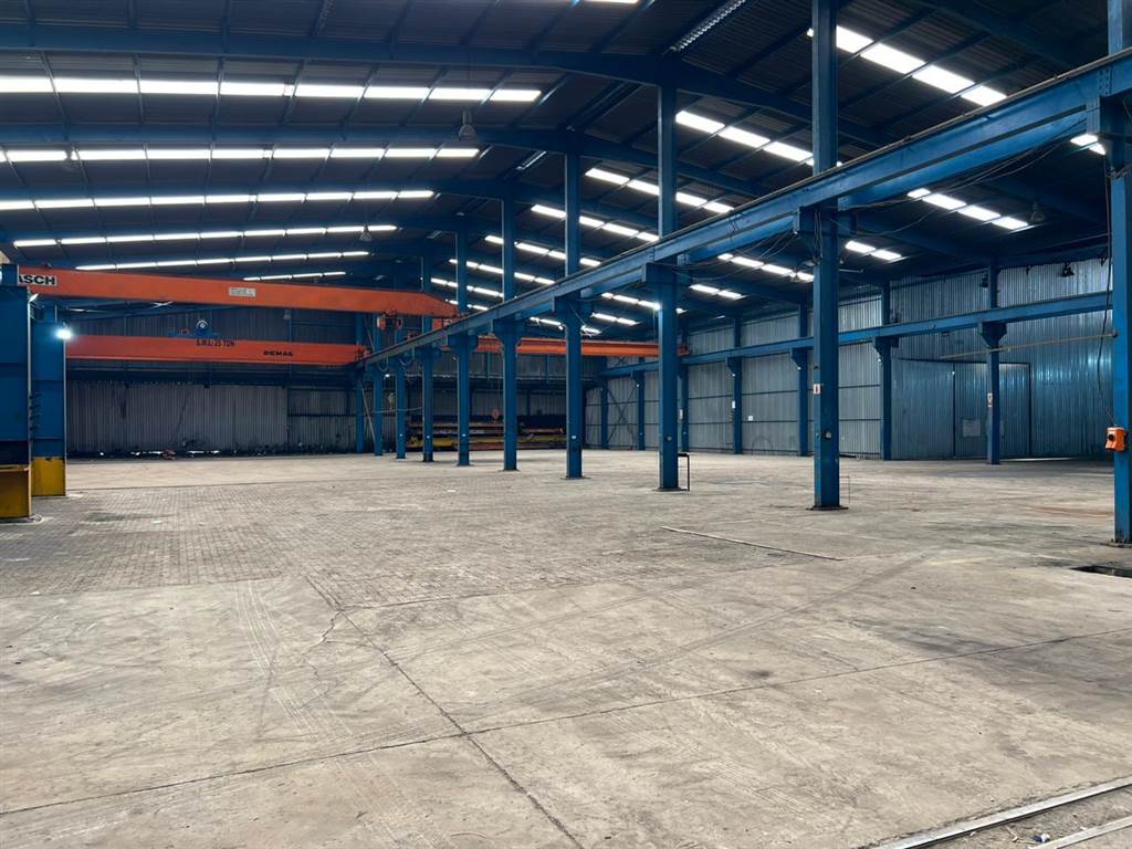 4600  m² Industrial space in Germiston South photo number 10