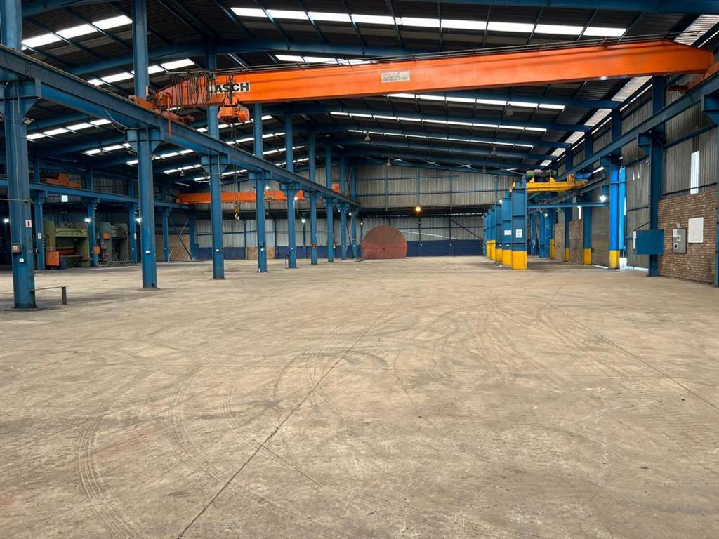4600  m² Industrial space in Germiston South photo number 13