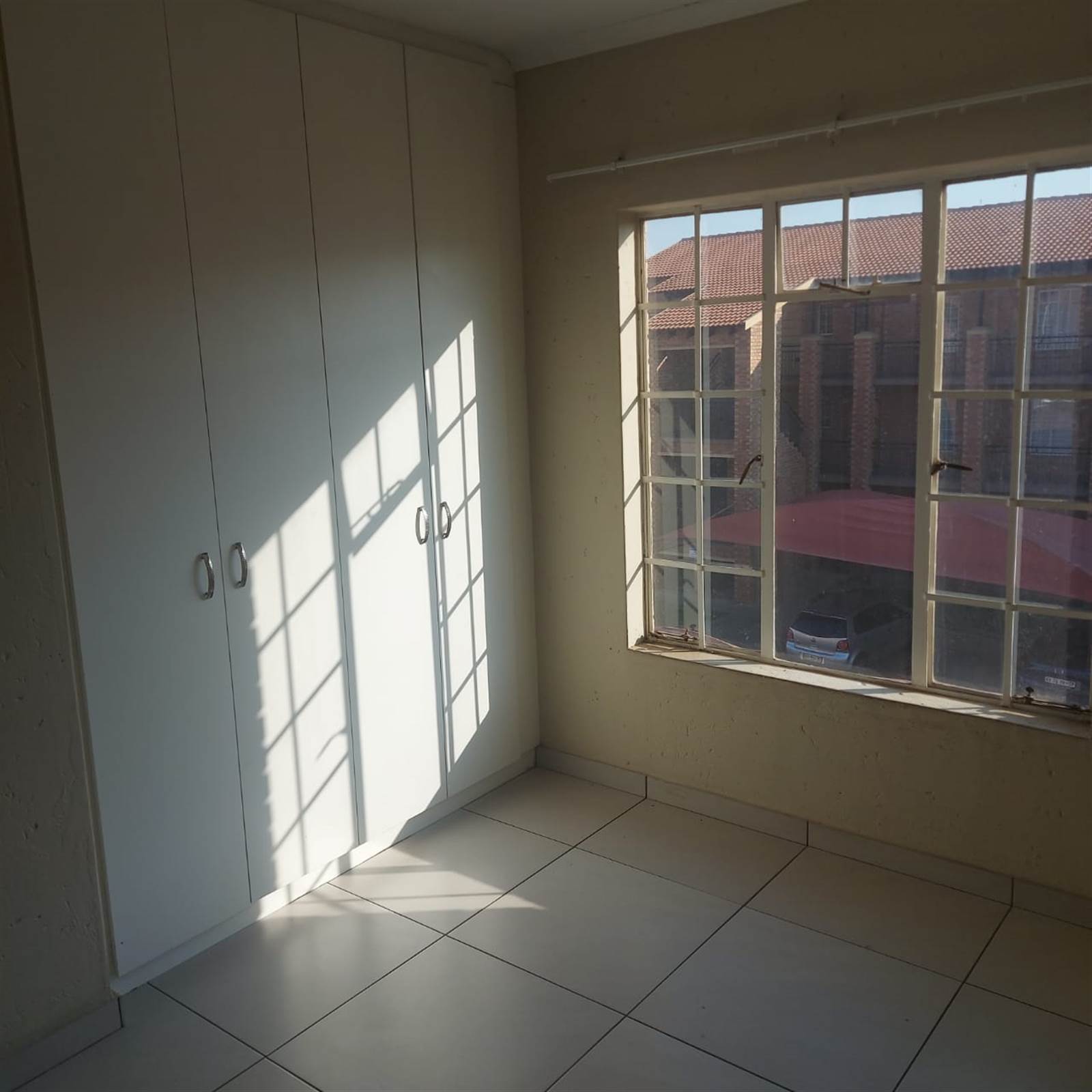 2 Bed Apartment in Boksburg North photo number 9