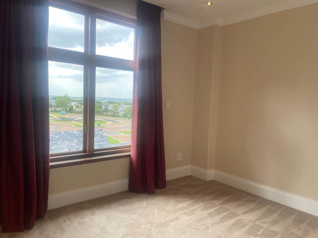 2 Bed Apartment in Waterfall Hills Mature Lifestyle Estate photo number 13