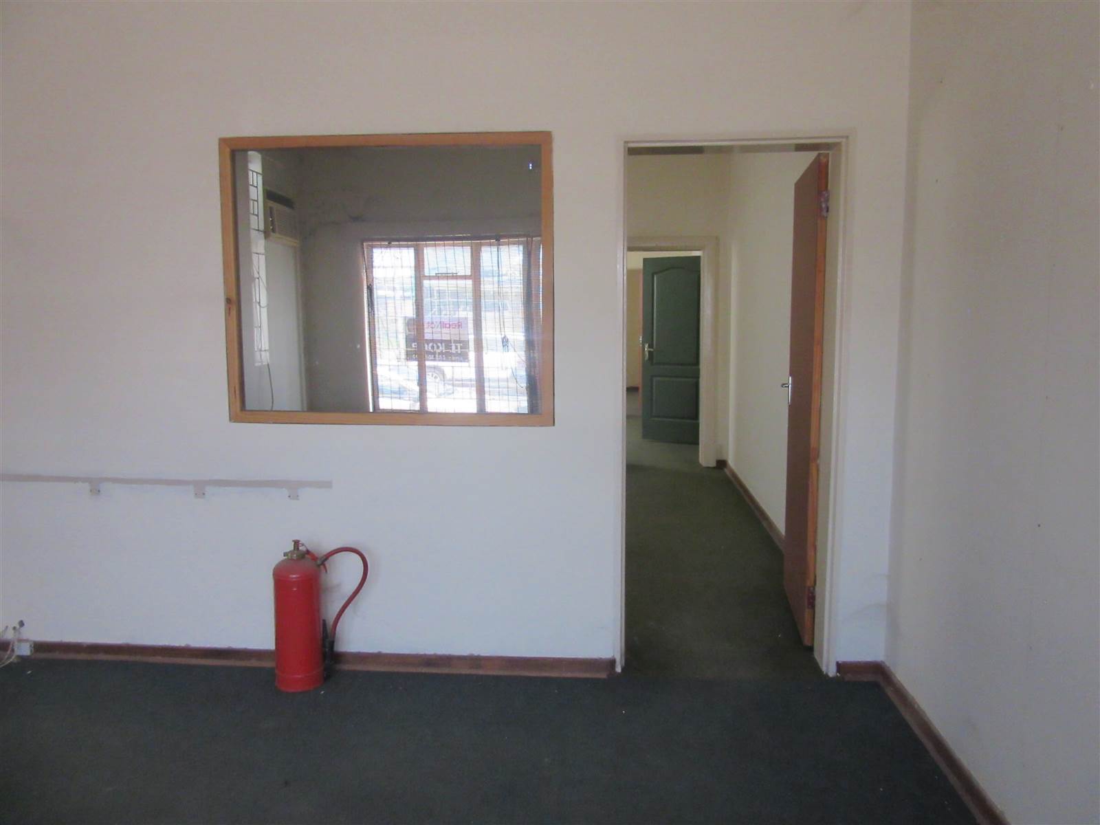 412  m² Commercial space in Vryburg photo number 20