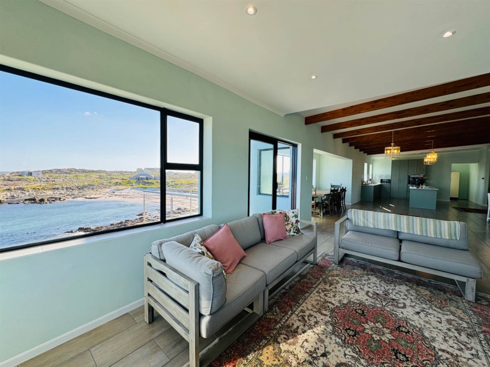 4 Bed House in Bettys Bay photo number 12