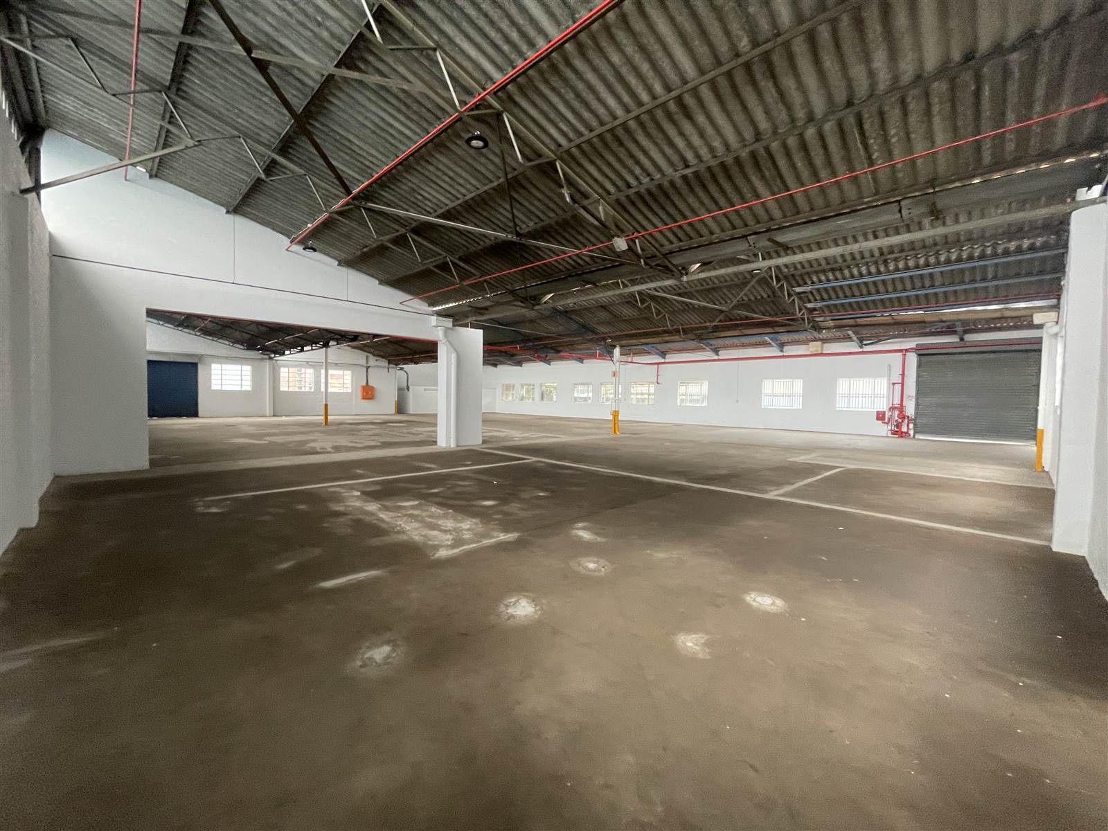 960  m² Industrial space in New Germany photo number 4