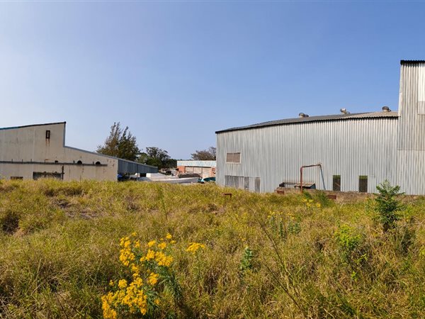 3 138 m² Industrial space 3 138 m² Industrial space