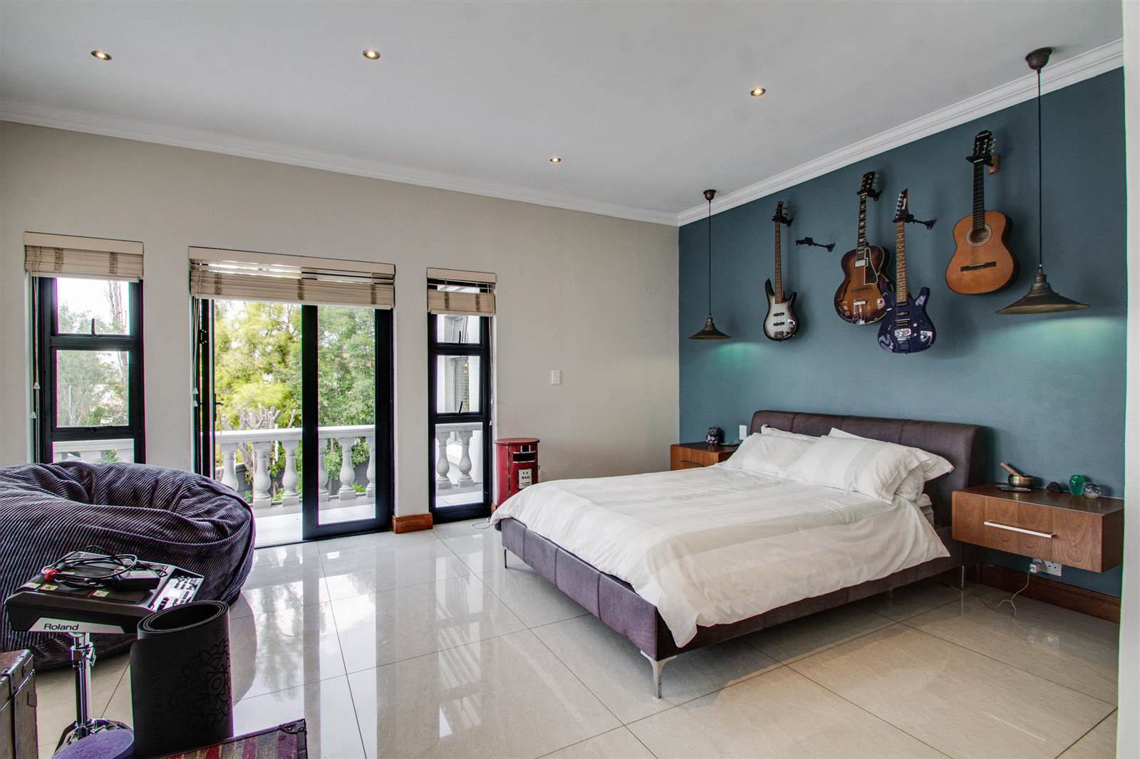 3 Bed House in Northcliff photo number 14