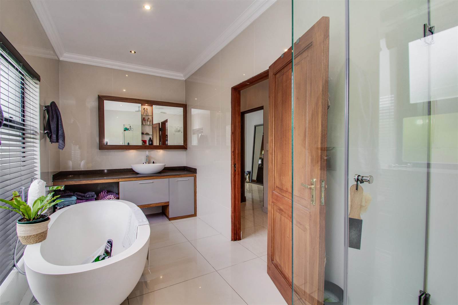 3 Bed House in Northcliff photo number 19