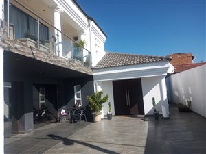3 Bed House in Mahube Valley