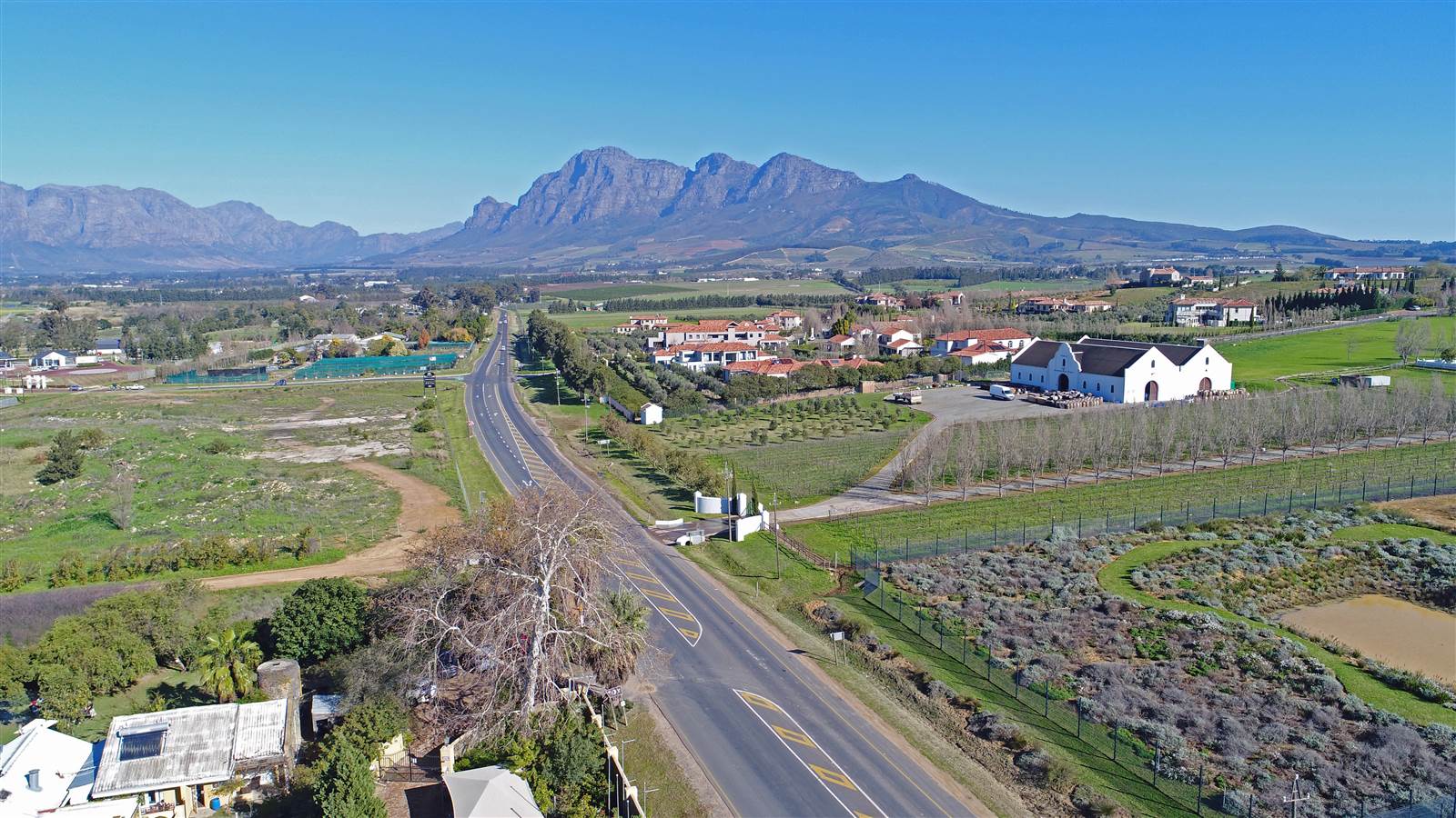4 Bed House in Paarl photo number 26