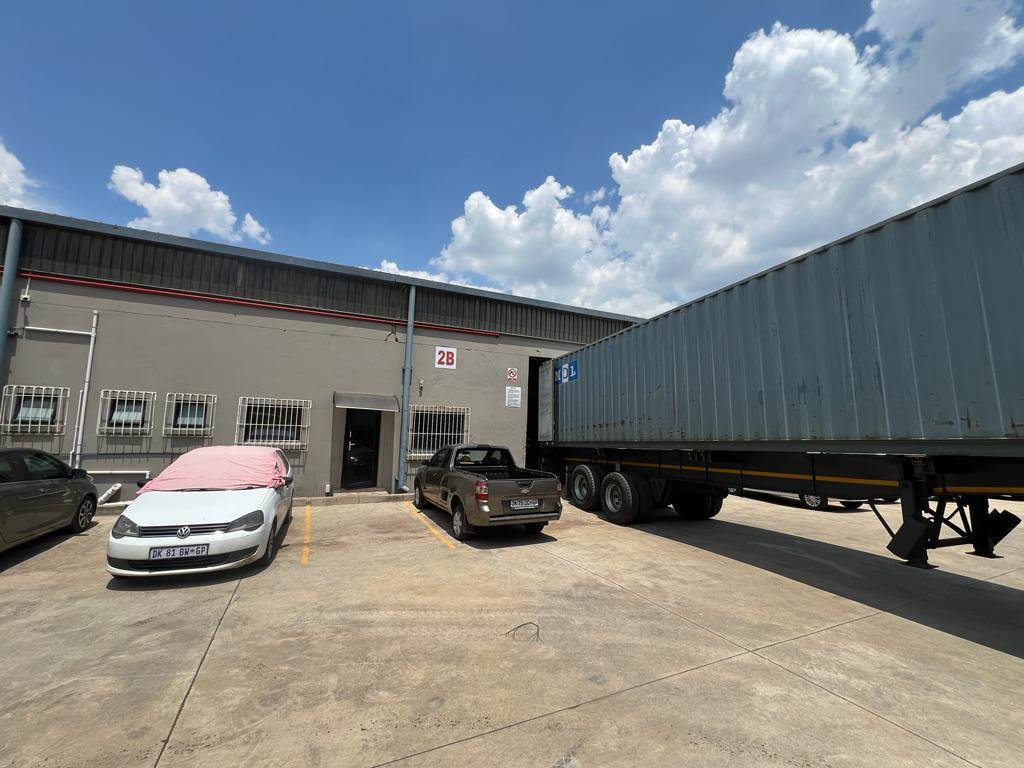 1825  m² Industrial space in Benoni South photo number 11