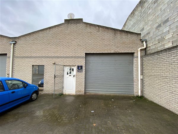150 m² Industrial space 150 m² Industrial space