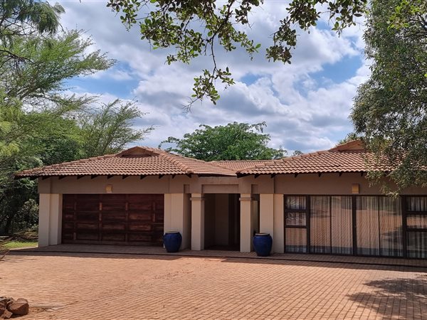 4 Bed House in Elements Private Golf Reserve