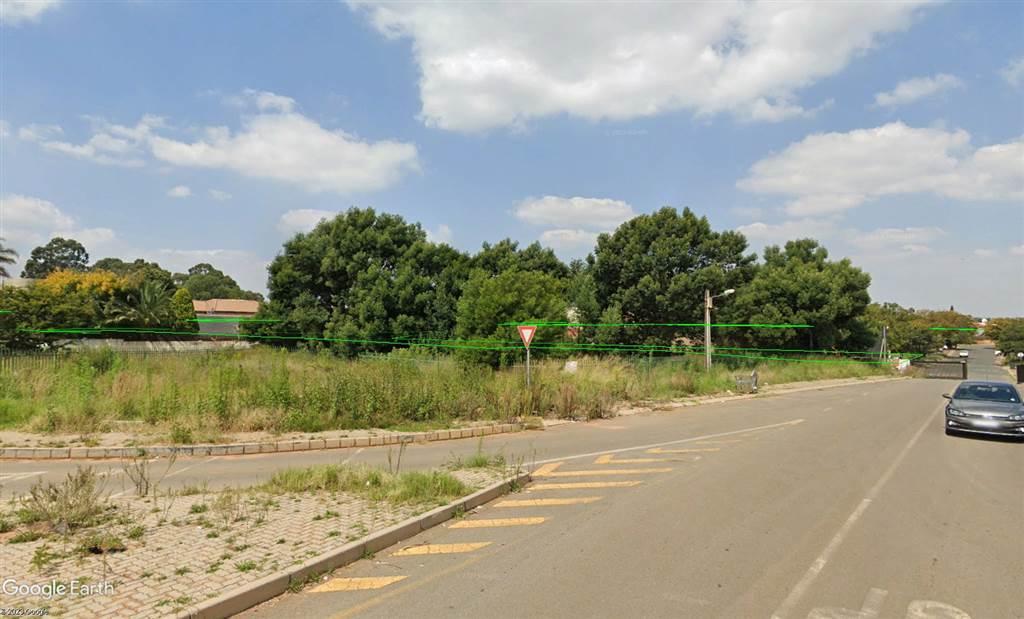 795 m² Land available in Lenasia South photo number 1