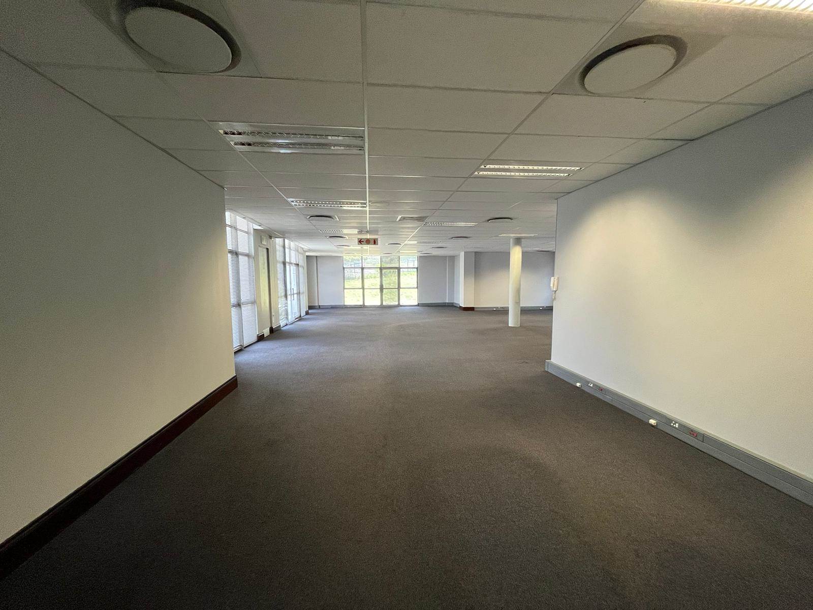 713  m² Commercial space in Bryanston photo number 12