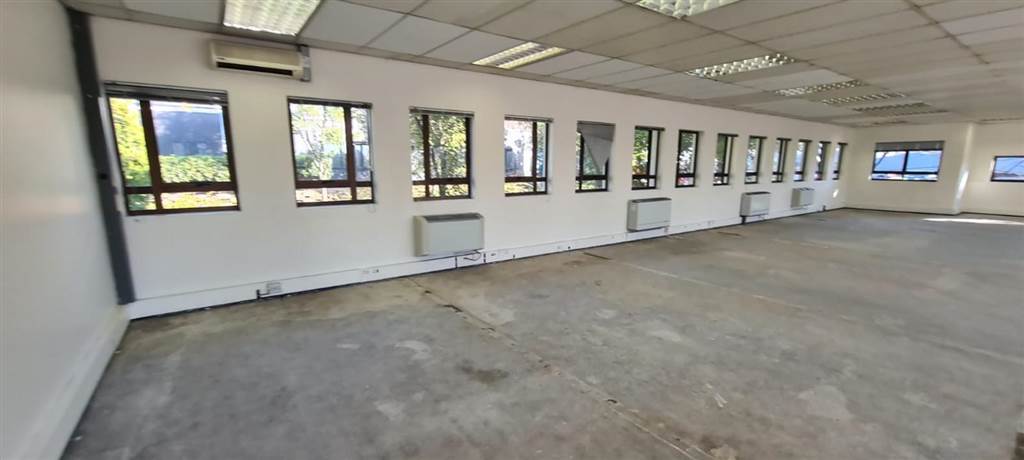 312  m² Commercial space in Hyde Park photo number 14