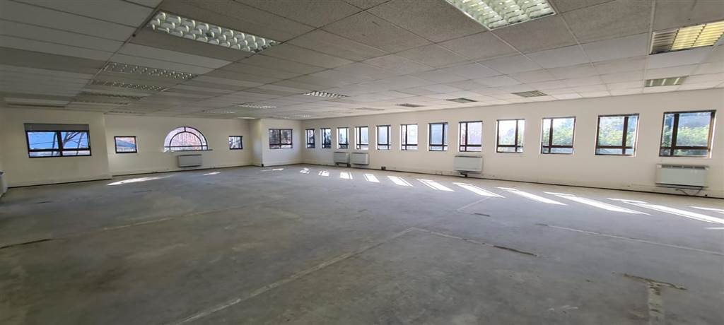 312  m² Commercial space in Hyde Park photo number 18