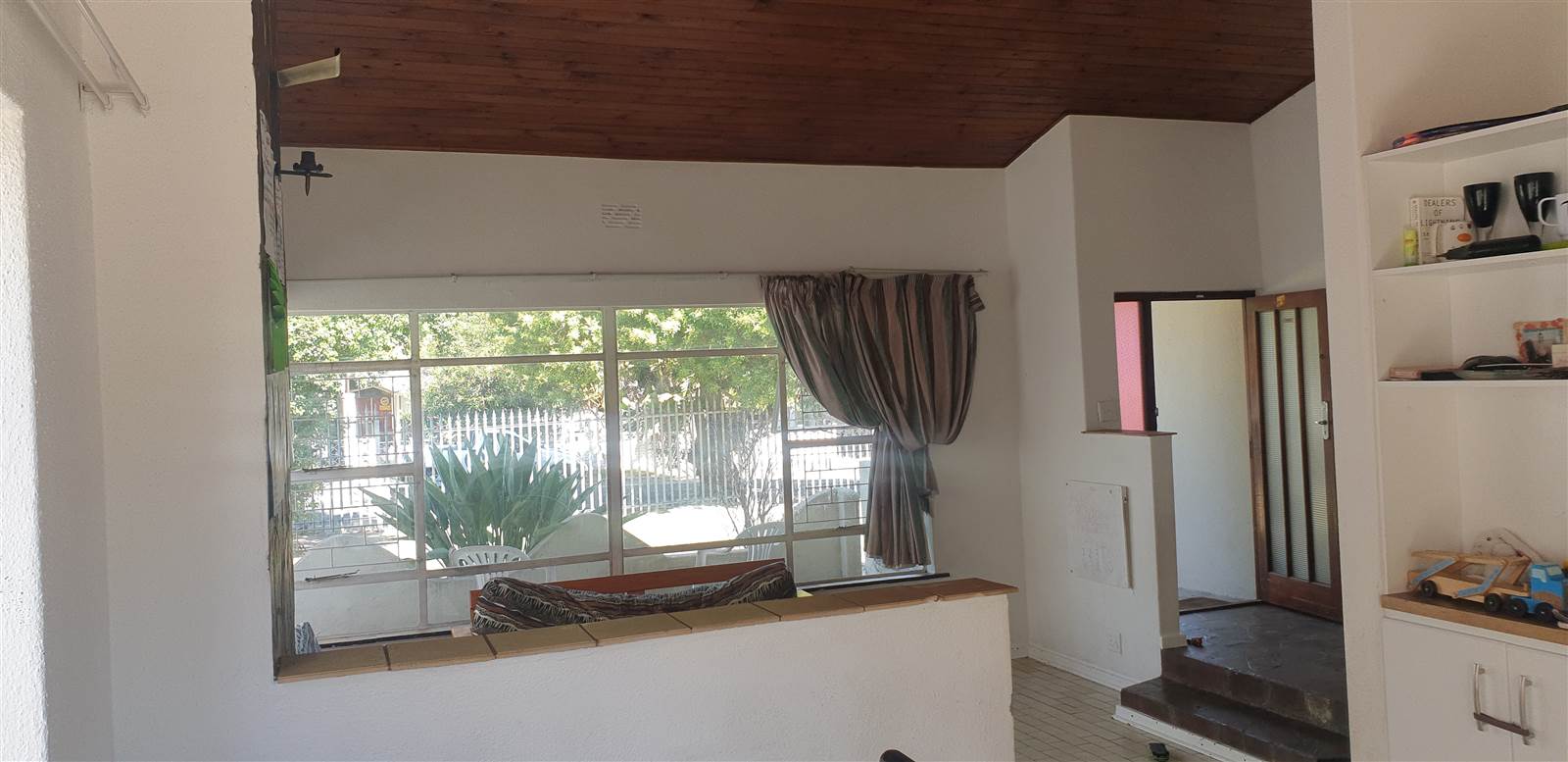3 Bed House in Parow North photo number 14