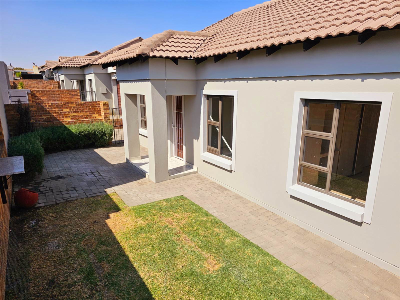 3 Bed House in Trichardt photo number 11