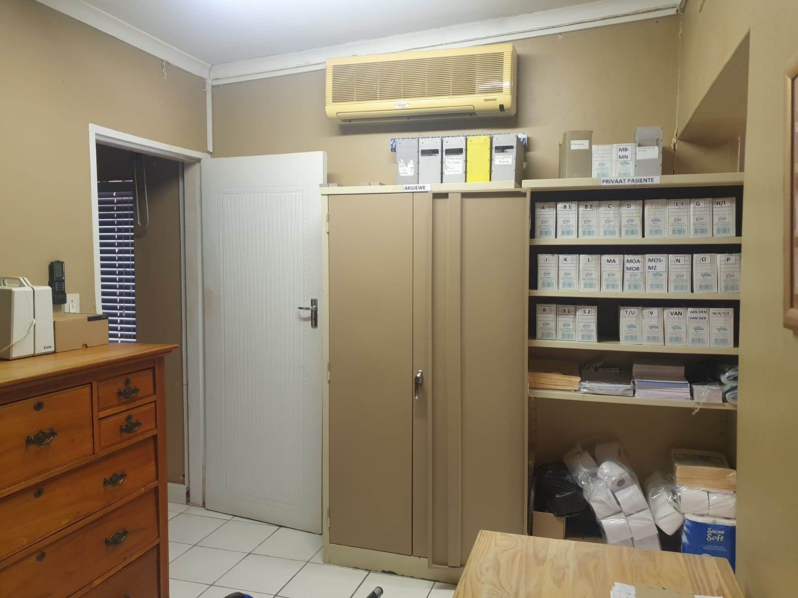 460  m² Commercial space in Rustenburg Central photo number 22