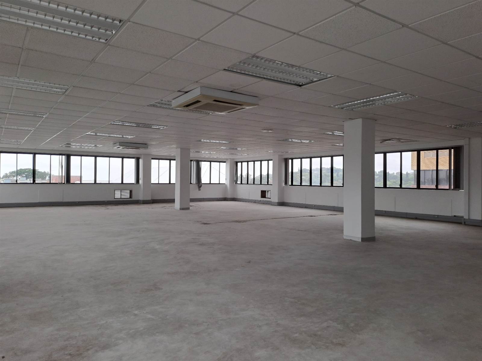 285.64  m² Office Space in Westville photo number 2