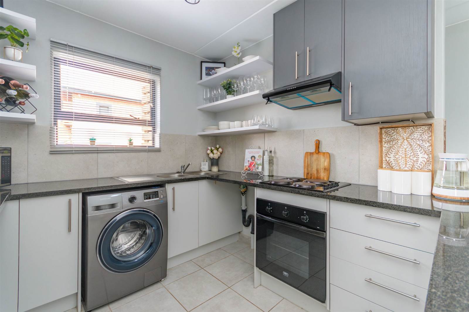 3 Bed Apartment in Terenure photo number 12