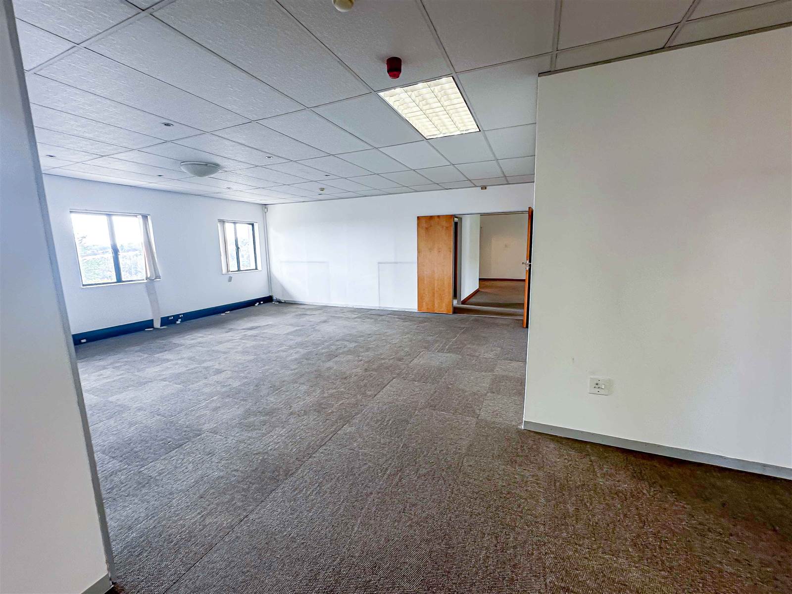 246  m² Commercial space in Bryanston photo number 13