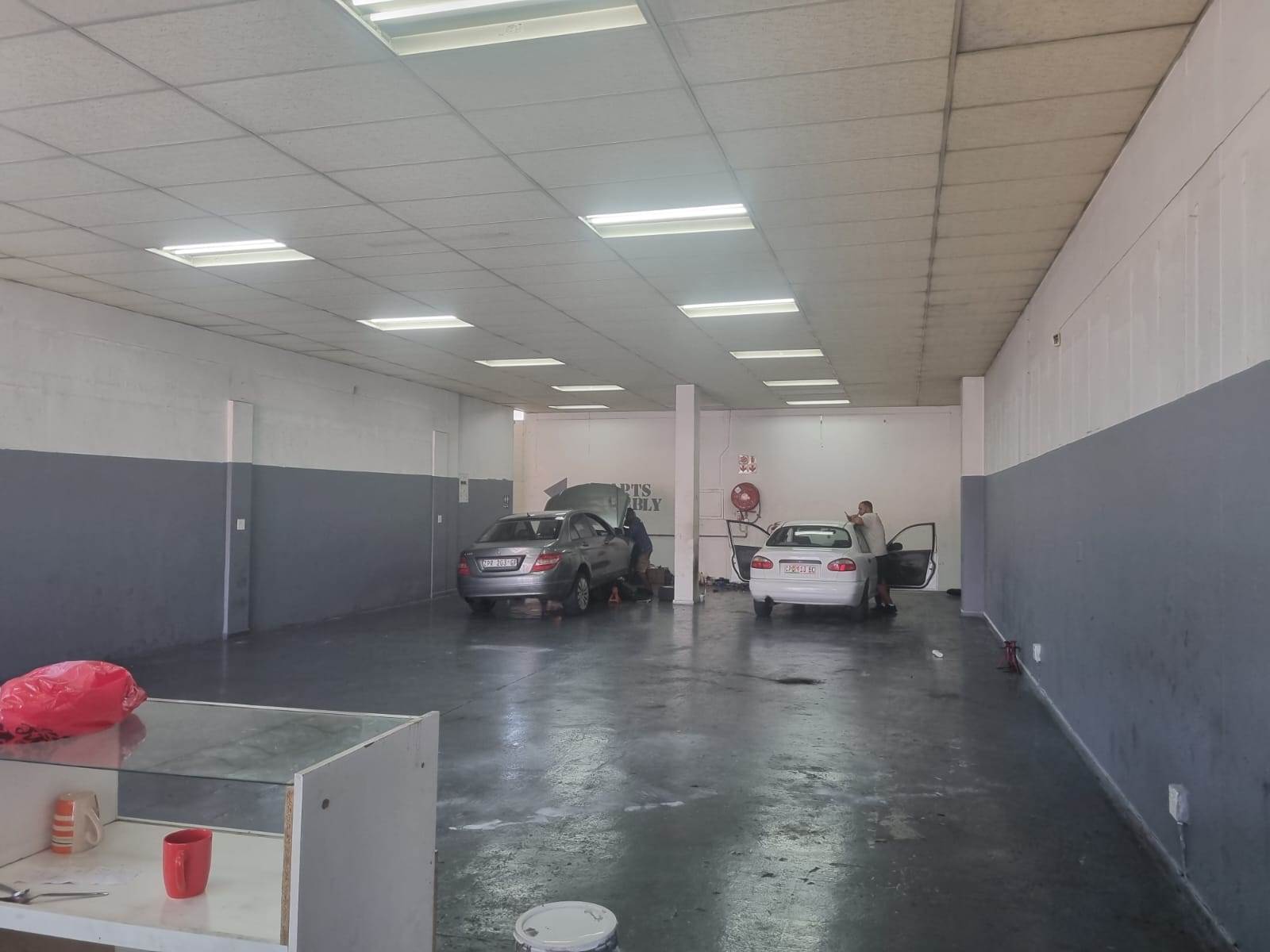 220  m² Retail Space in Wynberg photo number 7