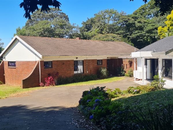 4 Bed House in Clifton Park
