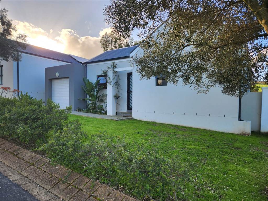 2 Bed House to rent in Malmesbury RR4196750 Private Property