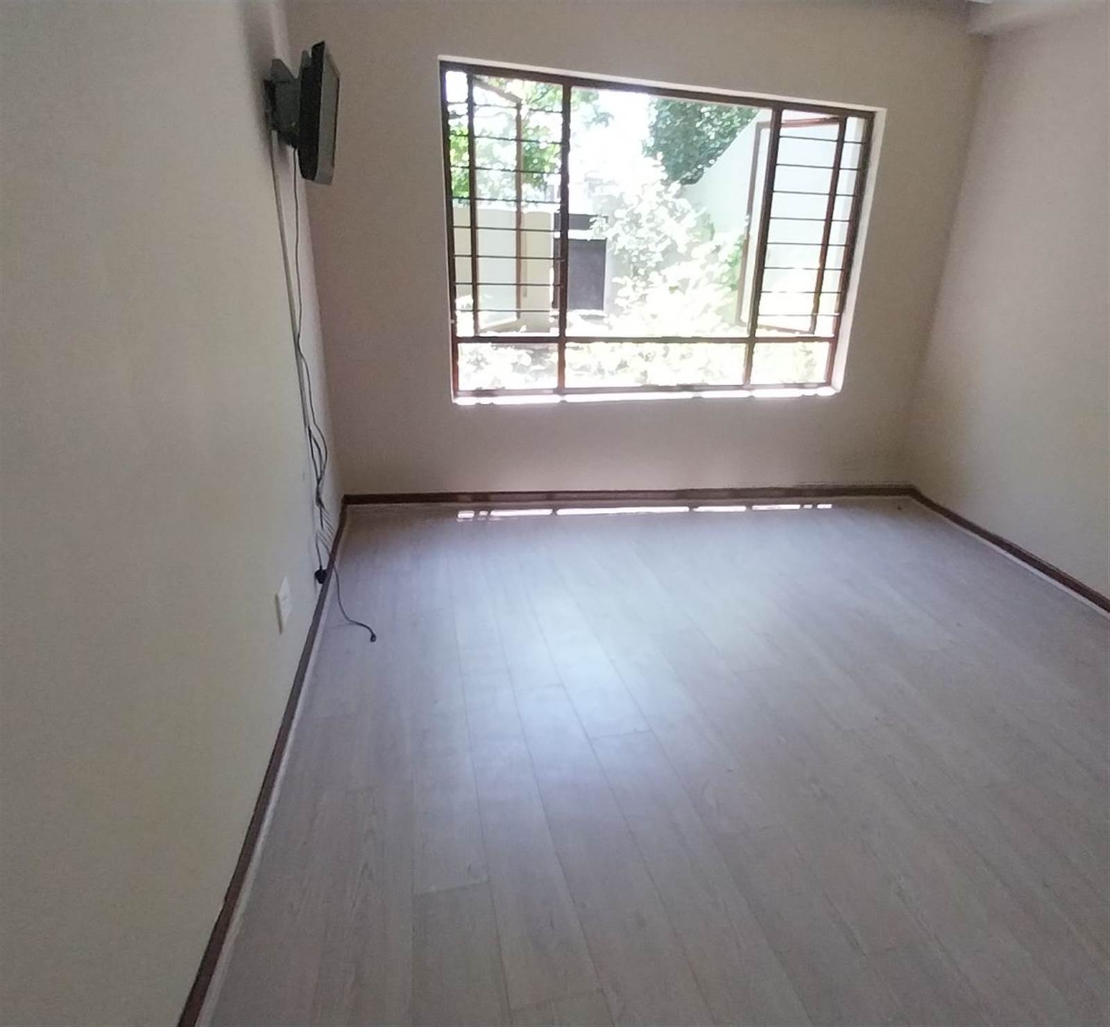 2 Bed Apartment in Fourways photo number 21