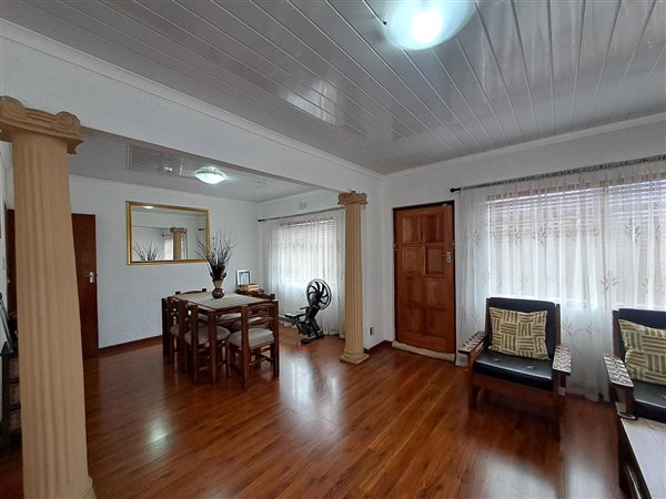 3 Bedroom House 3 Bedroom House