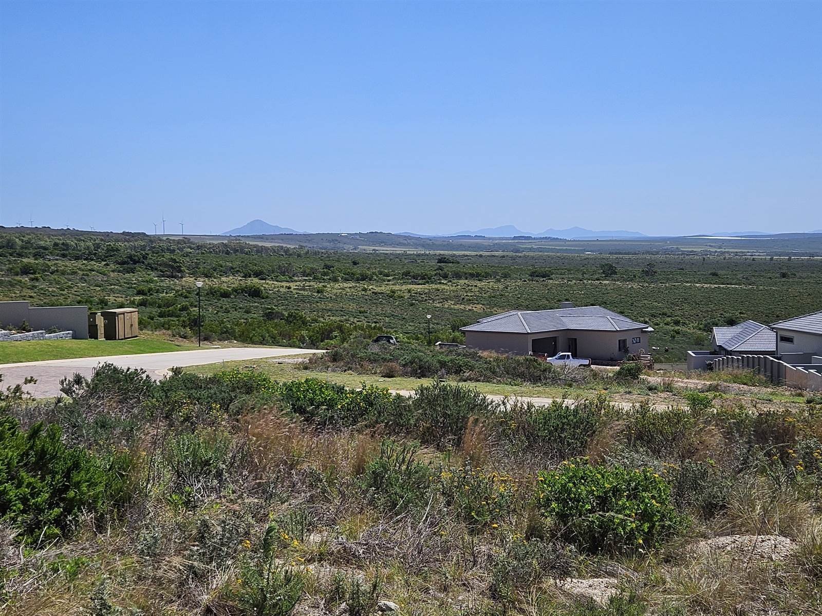 740 m² Land available in Jeffreys Bay photo number 5