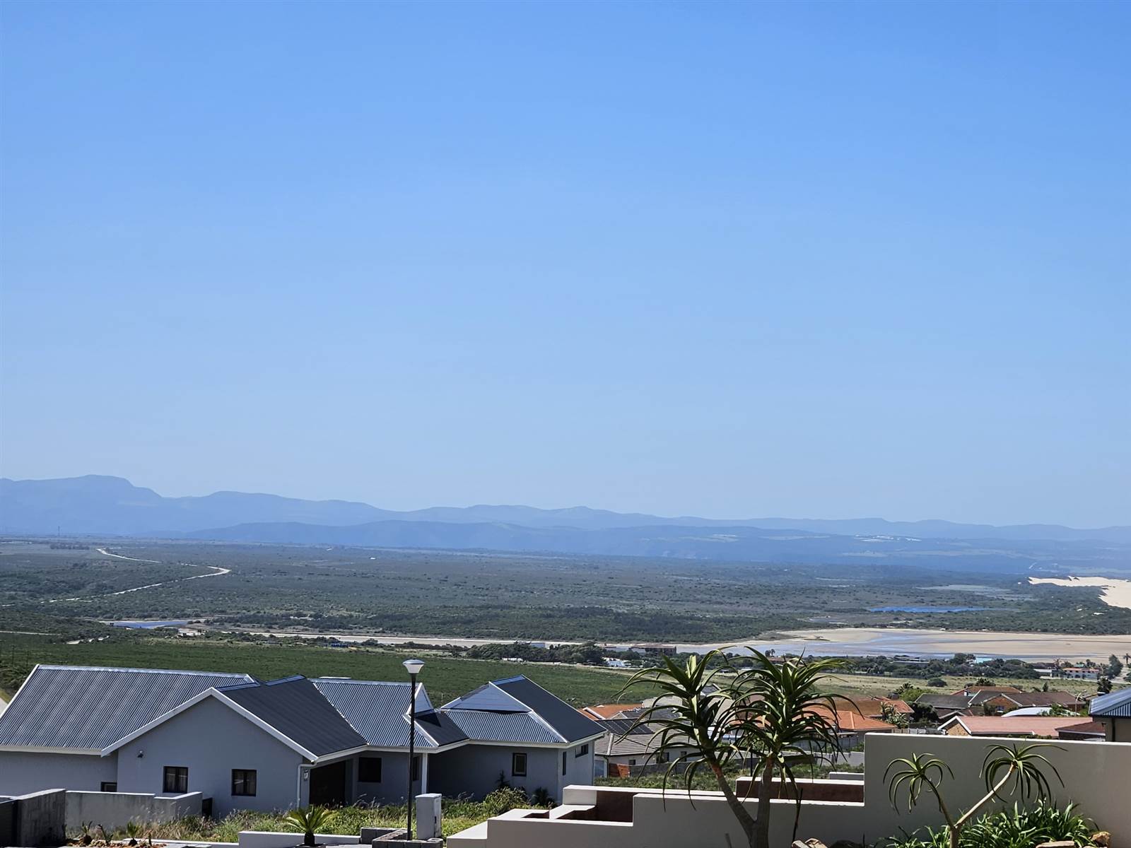 740 m² Land available in Jeffreys Bay photo number 10