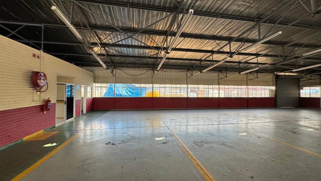 665  m² Industrial space in Pretoria West photo number 16